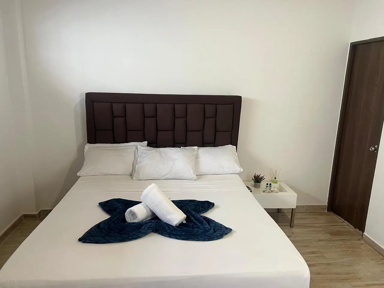 Hotel Sarape Medellin 0*,  Colombia